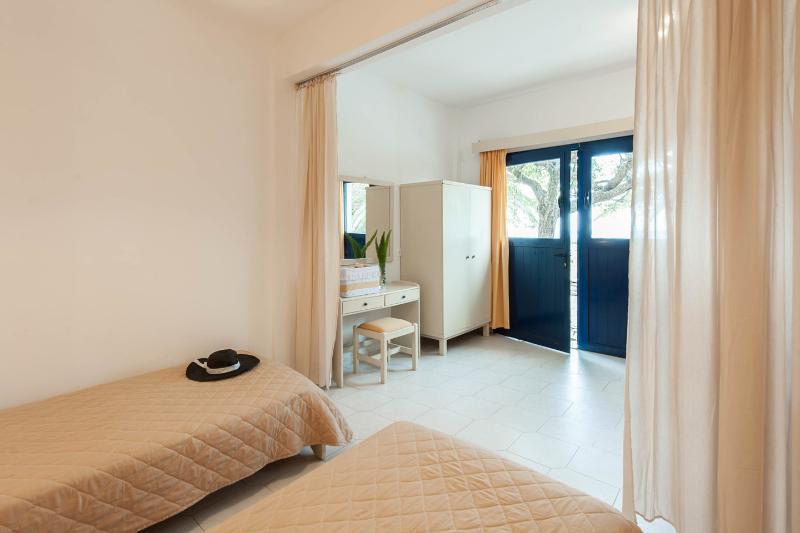 Natural Blue Green Apartment Almiros Beach Екстер'єр фото