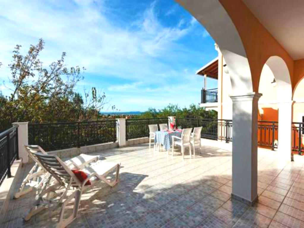 Natural Blue Green Apartment Almiros Beach Екстер'єр фото