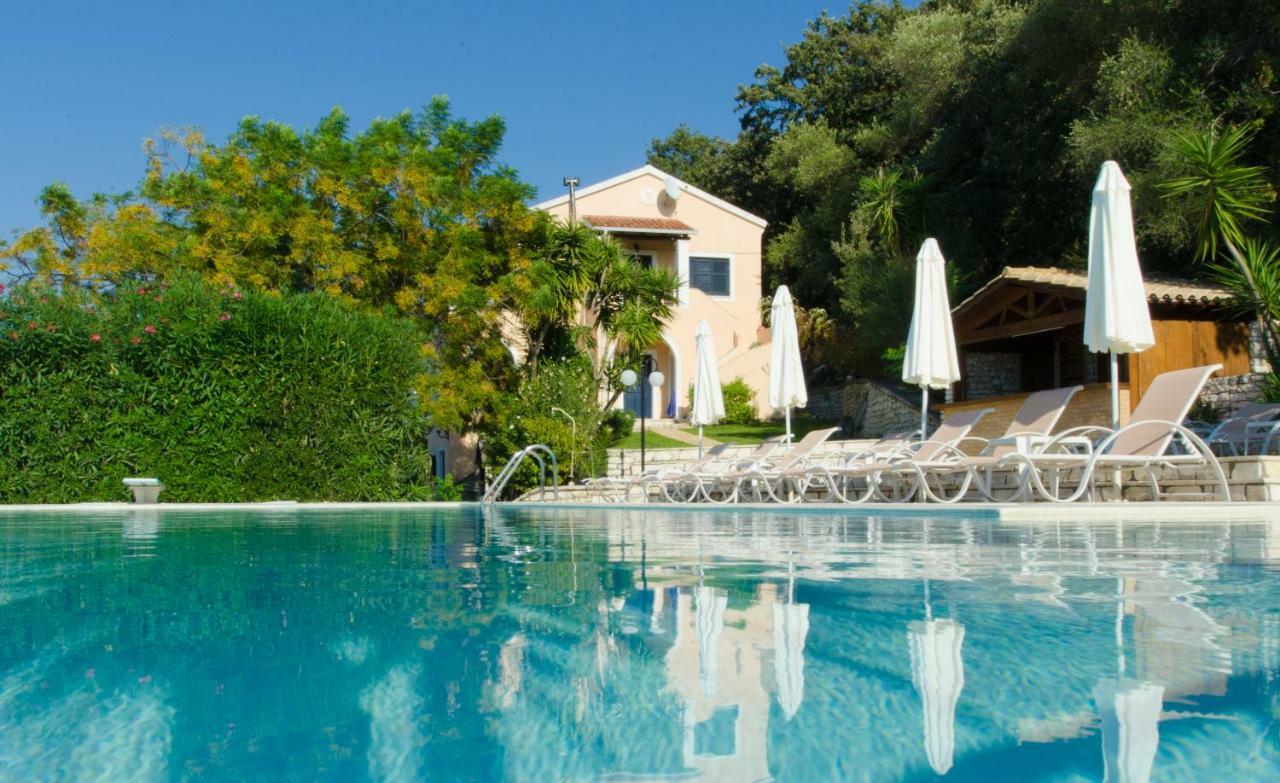 Natural Blue Green Apartment Almiros Beach Екстер'єр фото