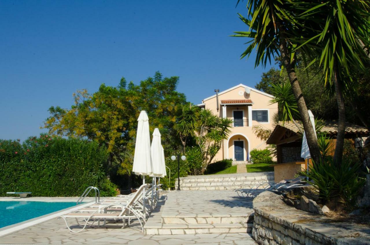 Natural Blue Green Apartment Almiros Beach Екстер'єр фото